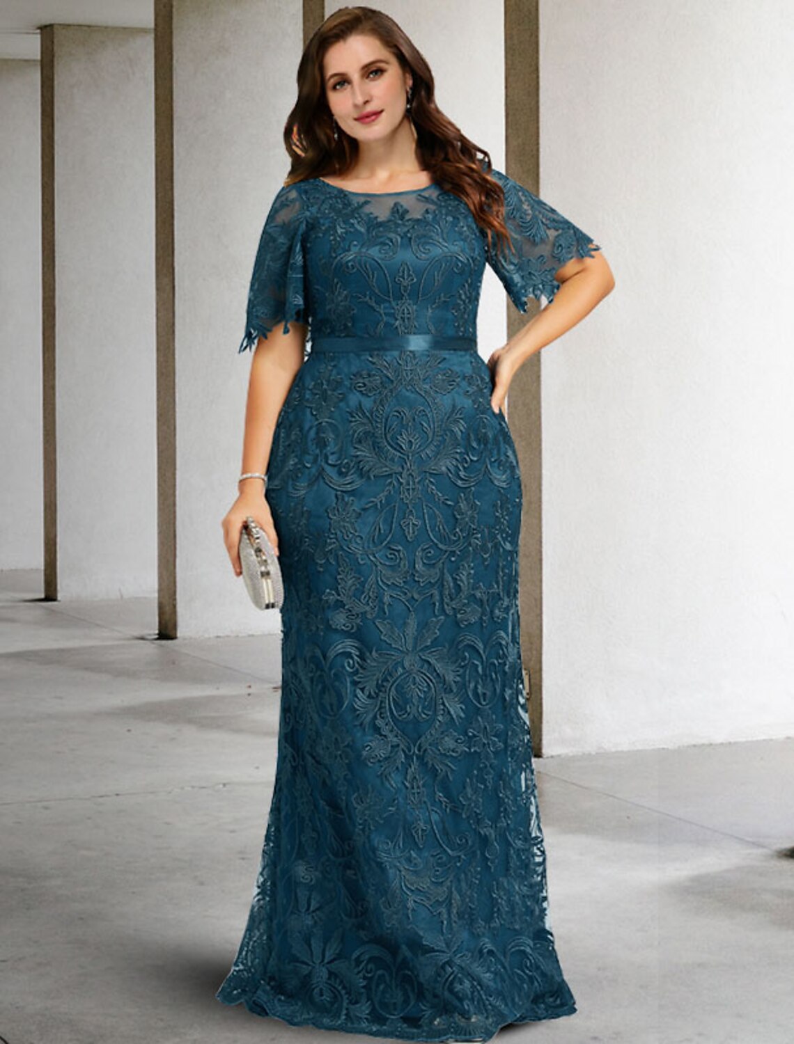 Wholesale  Two Piece Sheath / Column Mother of the Bride Dress Plus Size Hide Belly Elegant Jewel Neck Sweep / Brush Train Lace Short Sleeve No with Sash / Ribbon Appliques